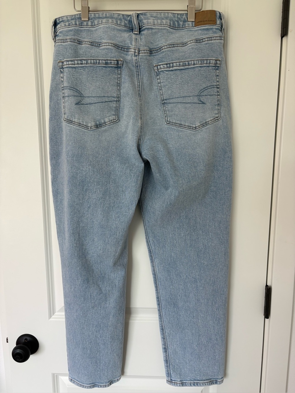American Eagle Mom jeans - Size 14 - Picture 4 of 13